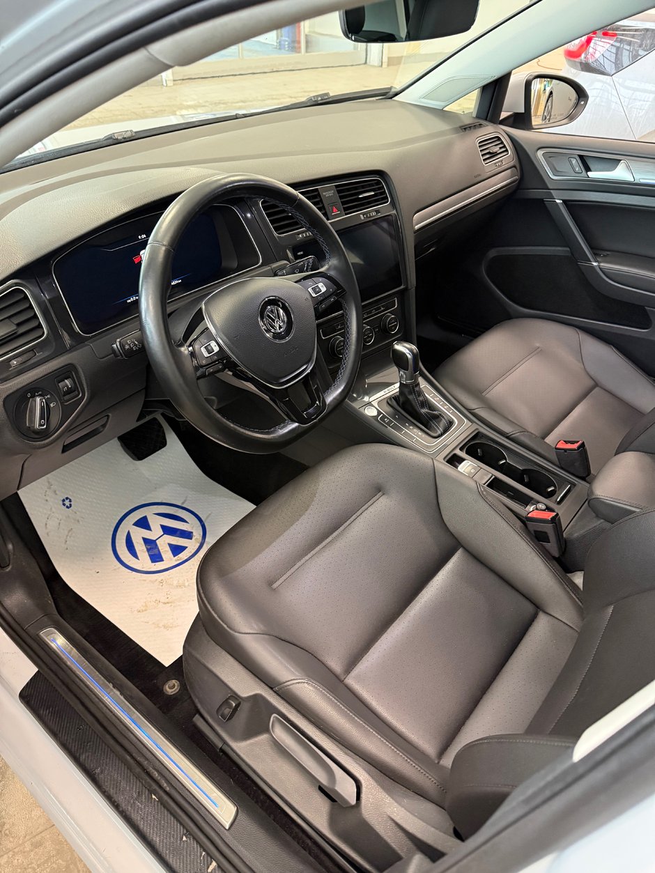 Volkswagen e-Golf Comfortline 2017-6