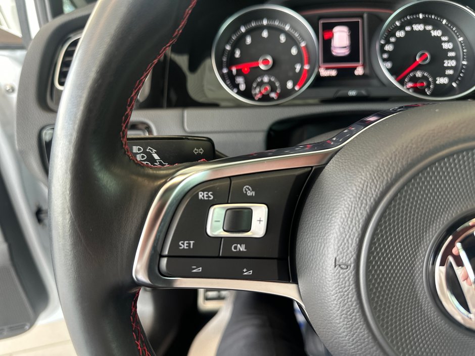 2018 Volkswagen Golf GTI Autobahn-21