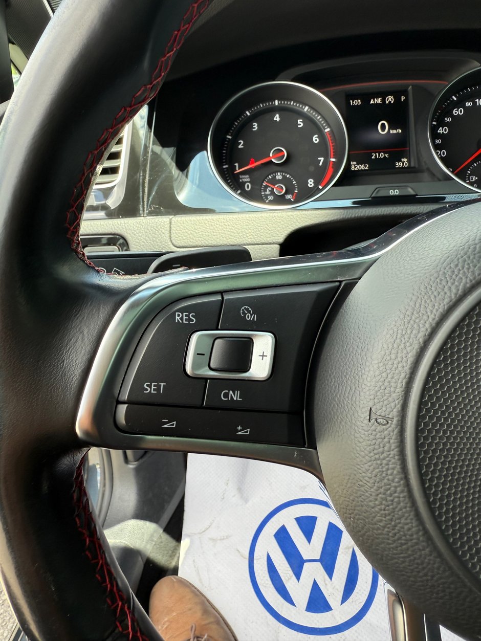 Volkswagen Golf GTI  2018-11