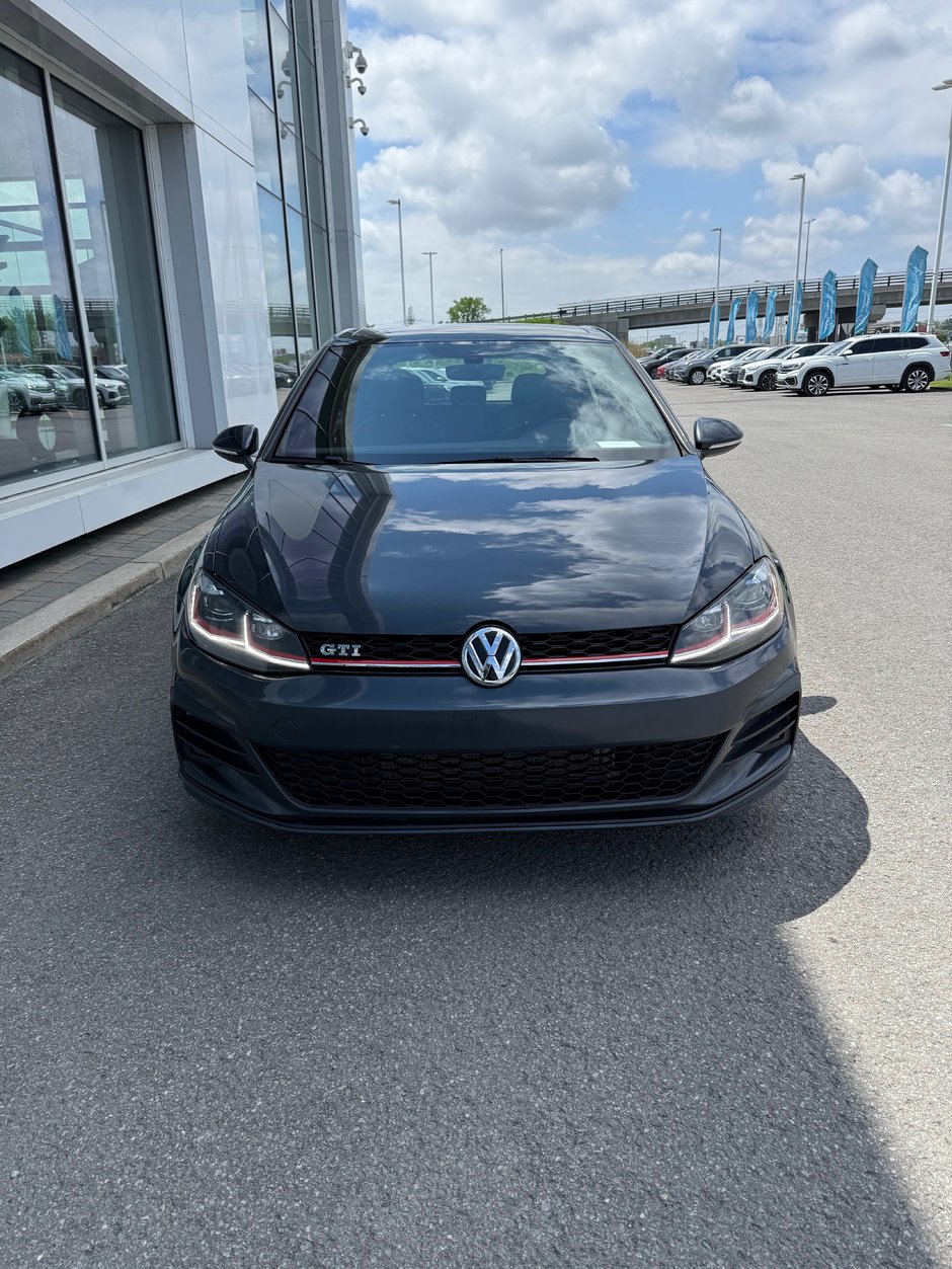 Volkswagen Golf GTI  2018-1
