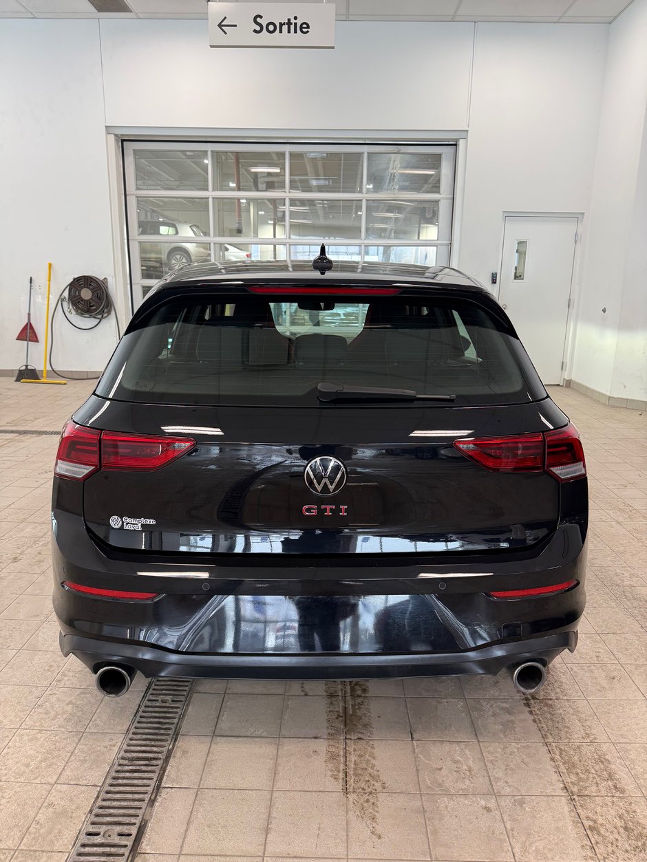 2022 Volkswagen Golf GTI Performance-4