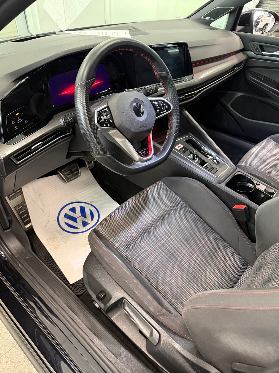 2022 Volkswagen Golf GTI Performance-8