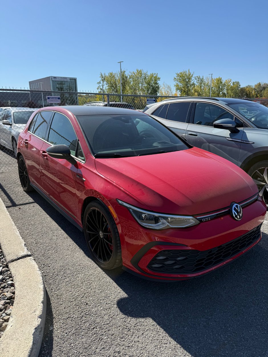 Volkswagen Golf GTI 40th Anniversary 2023-1