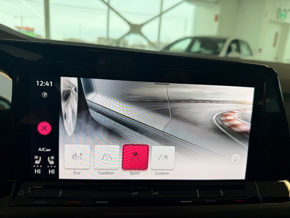 Volkswagen Golf GTI Performance 2023-15