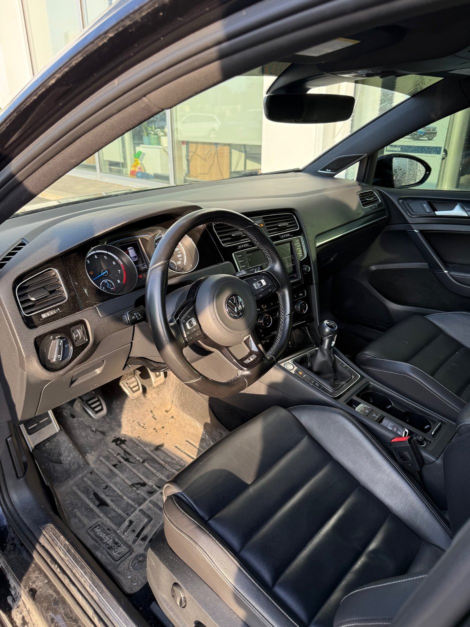 Volkswagen Golf R  2017-2