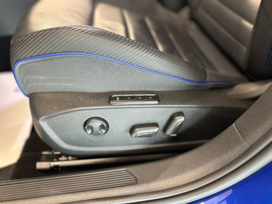 Volkswagen Golf R R 2024-11