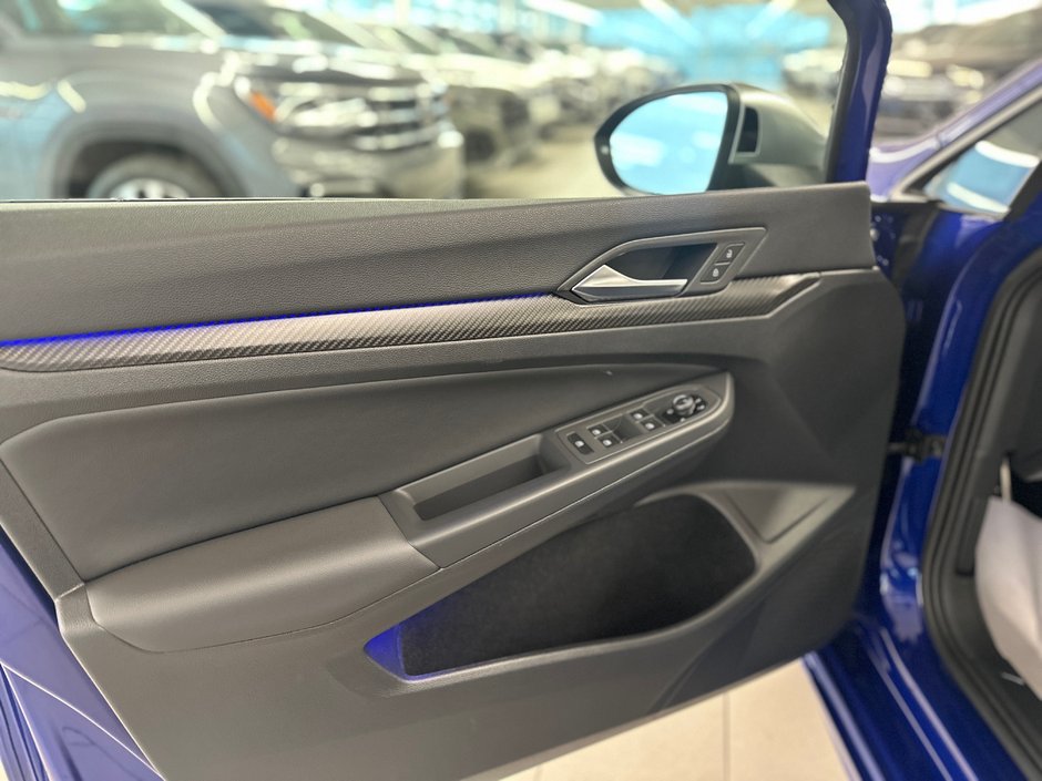 Volkswagen Golf R R 2024-12