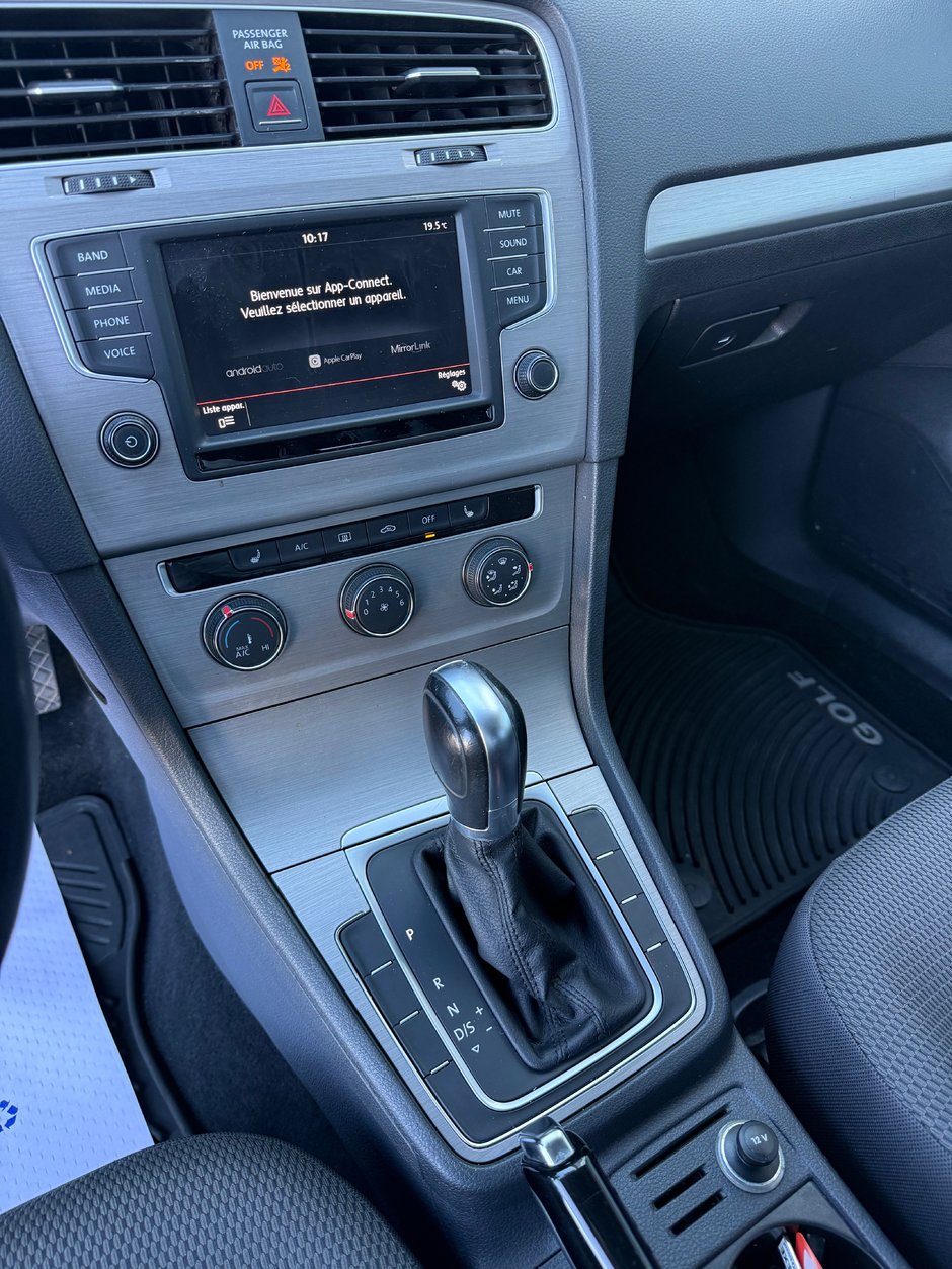 Volkswagen Golf Sportwagon Trendline 2016-13