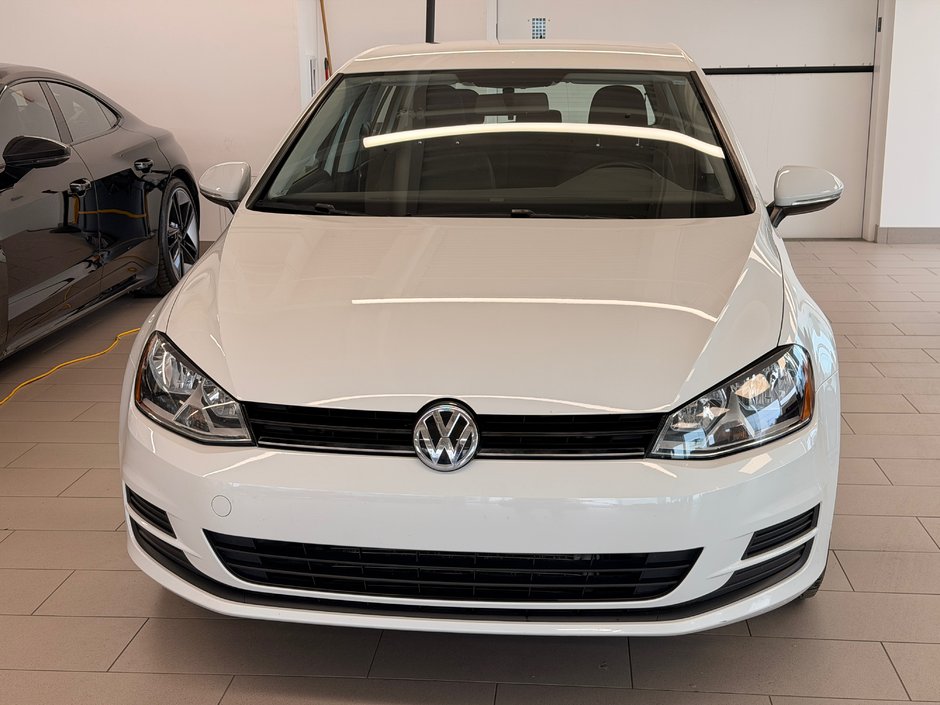 Volkswagen Golf trendline 2016-1