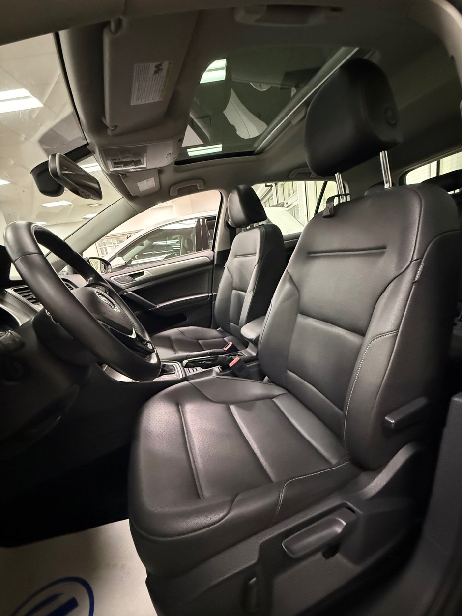 Volkswagen Golf Comfortline 2016-6