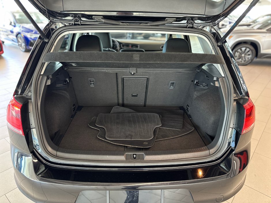 Volkswagen Golf Highline 2017-8