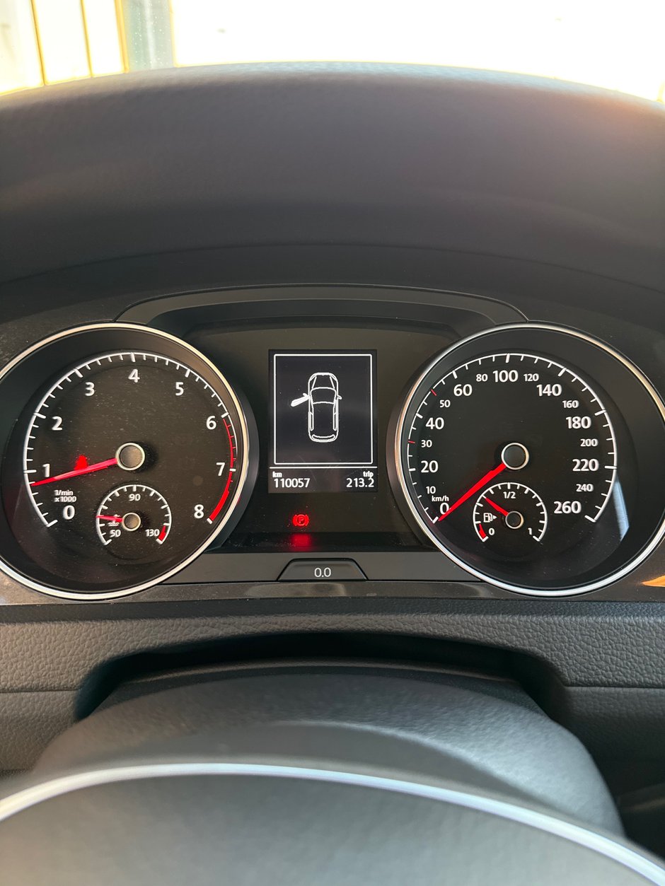 Volkswagen Golf  2018-11