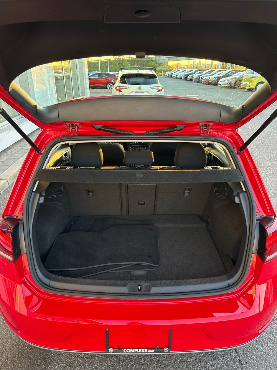 Volkswagen Golf  2018-3