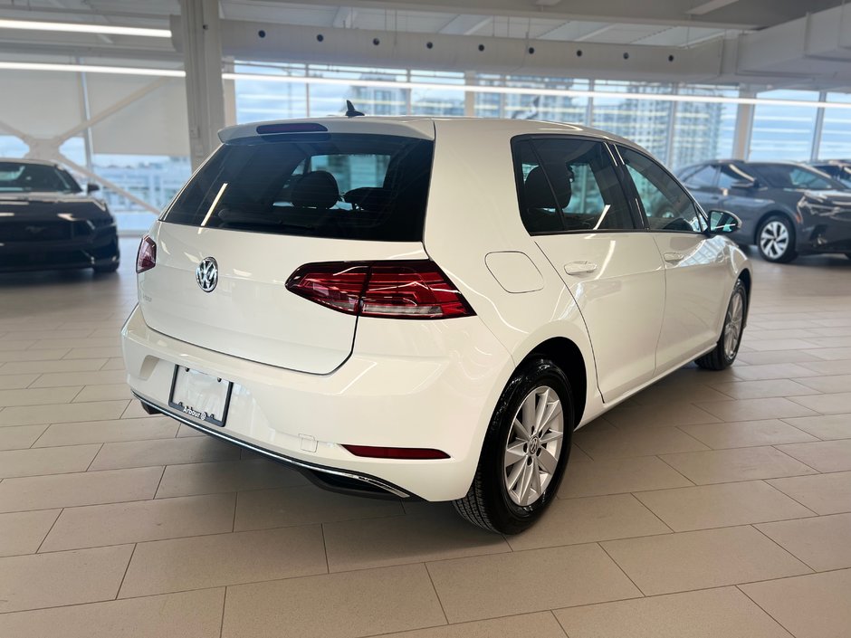 Volkswagen Golf Comfortline 2019-3