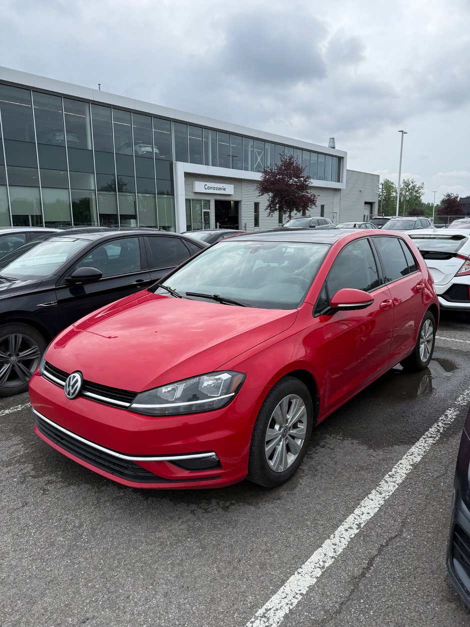 Volkswagen Golf  2019-0