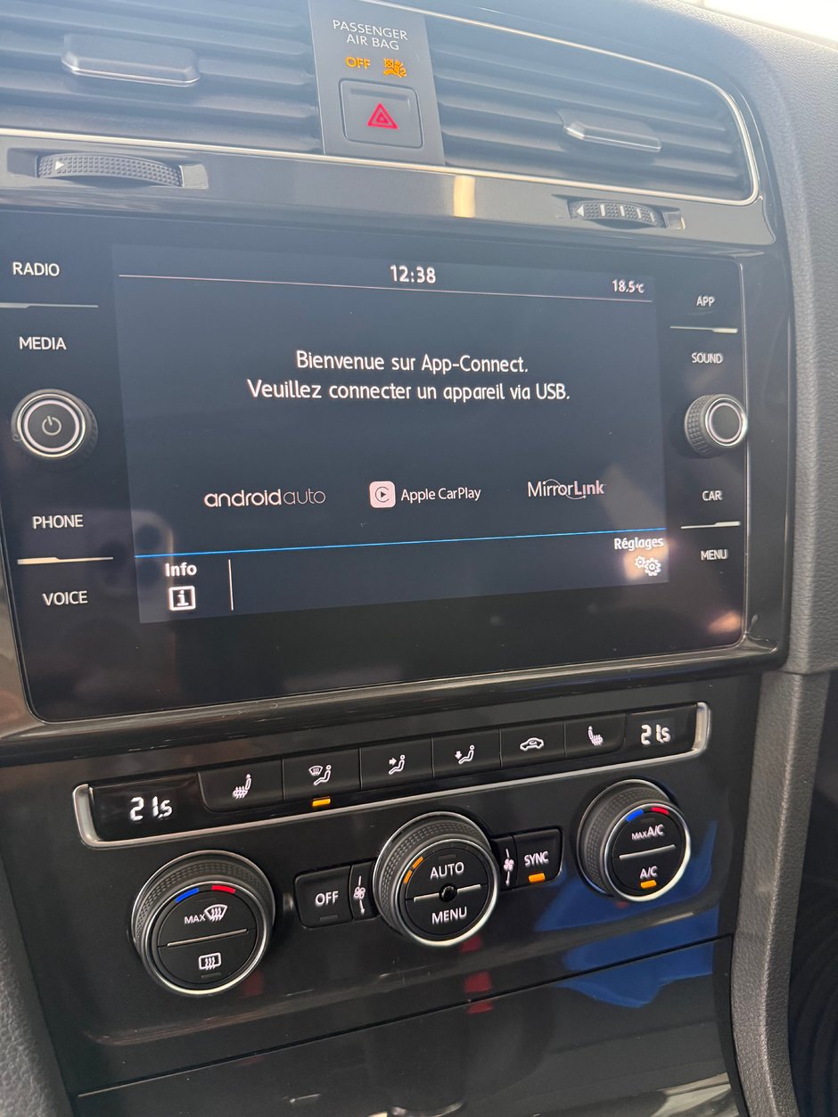 2019 Volkswagen Golf Highline-11