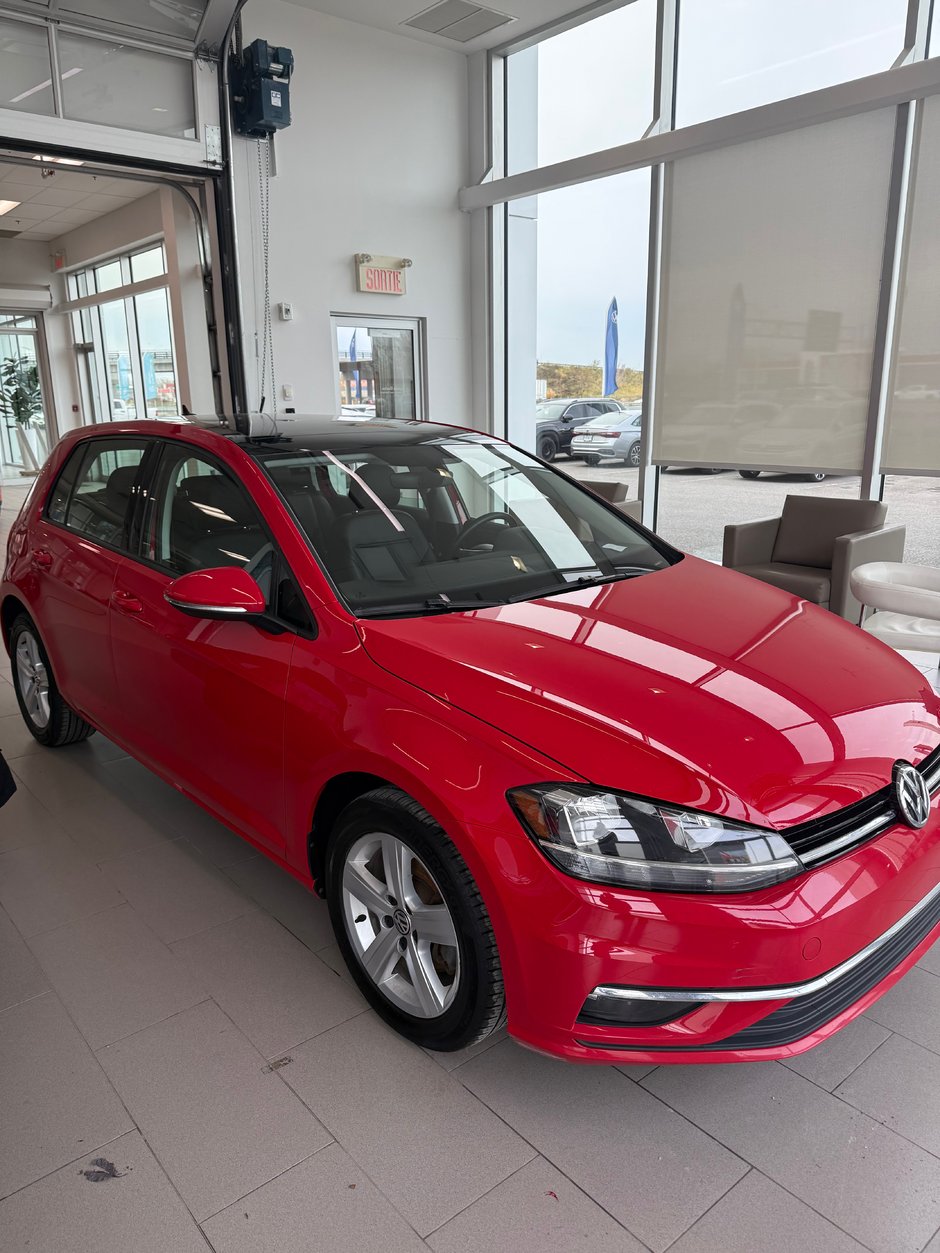 2019 Volkswagen Golf Highline-1