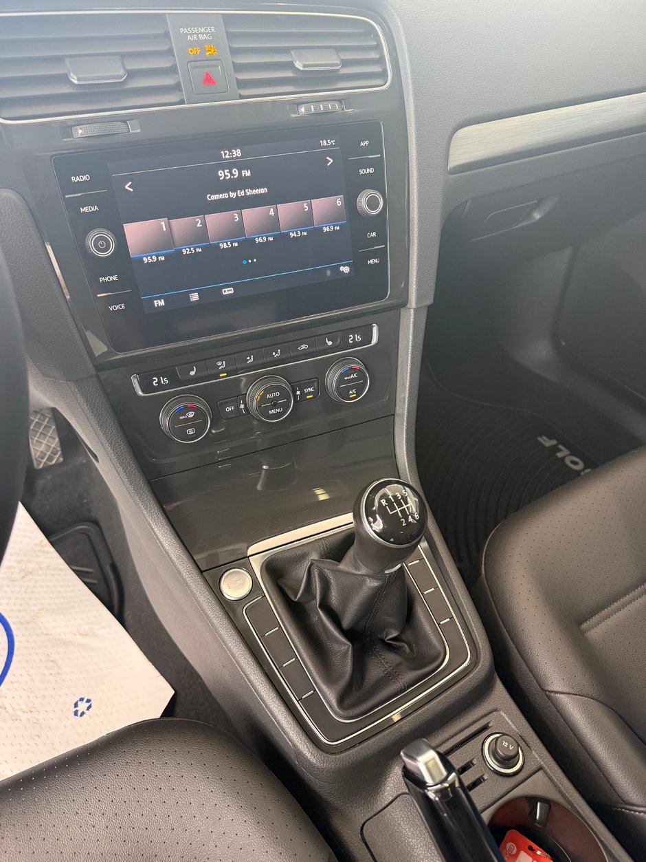 2019 Volkswagen Golf Highline-9