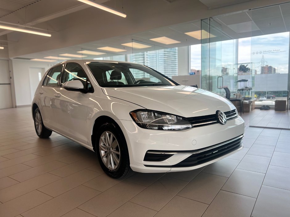 Volkswagen Golf Comfortline 2020-0
