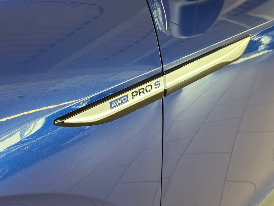 2022 Volkswagen ID.4 Pro S AWD-7