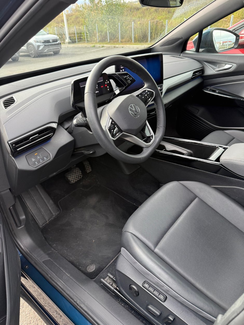 2023 Volkswagen ID.4 Pro s-2
