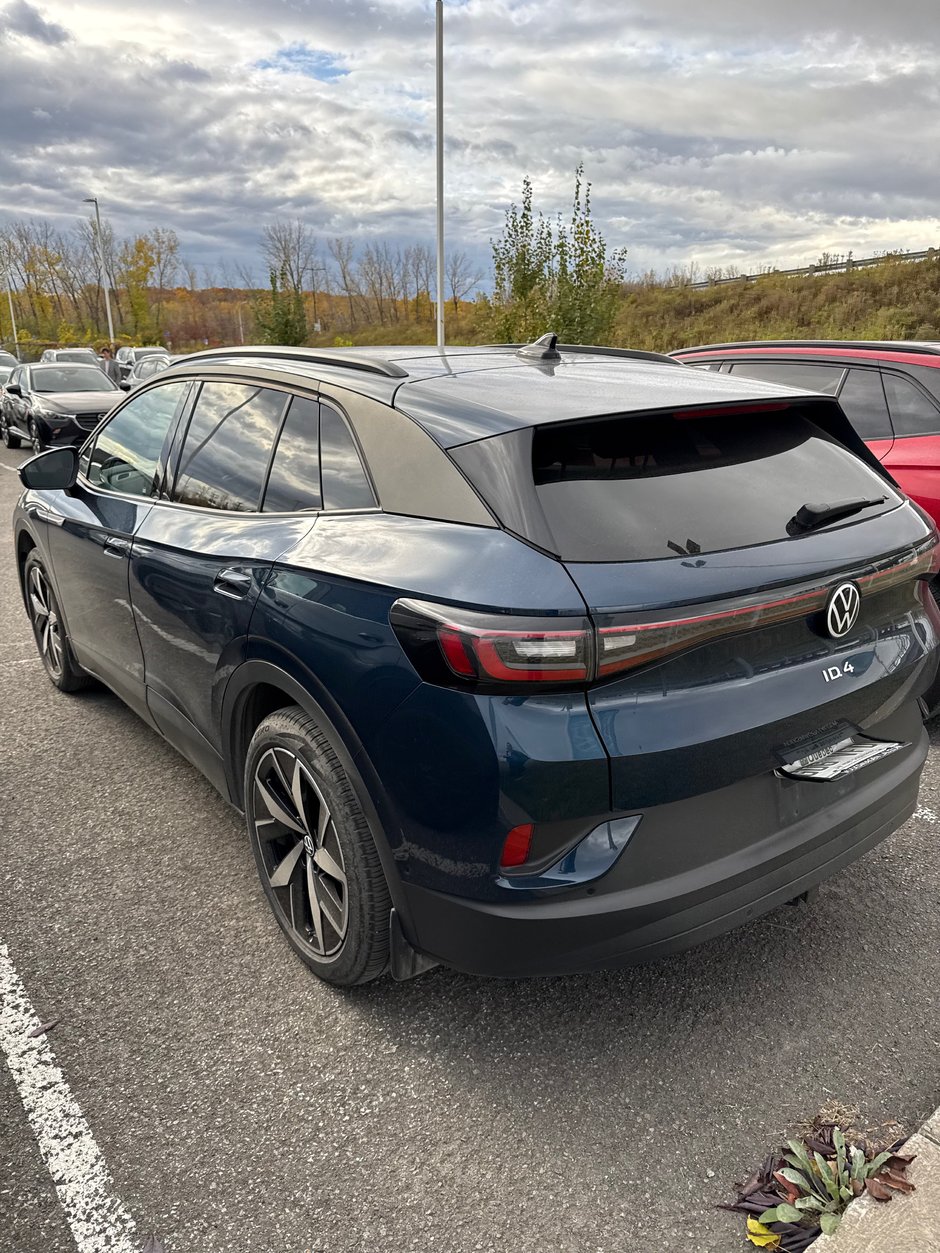 2023 Volkswagen ID.4 Pro s-1