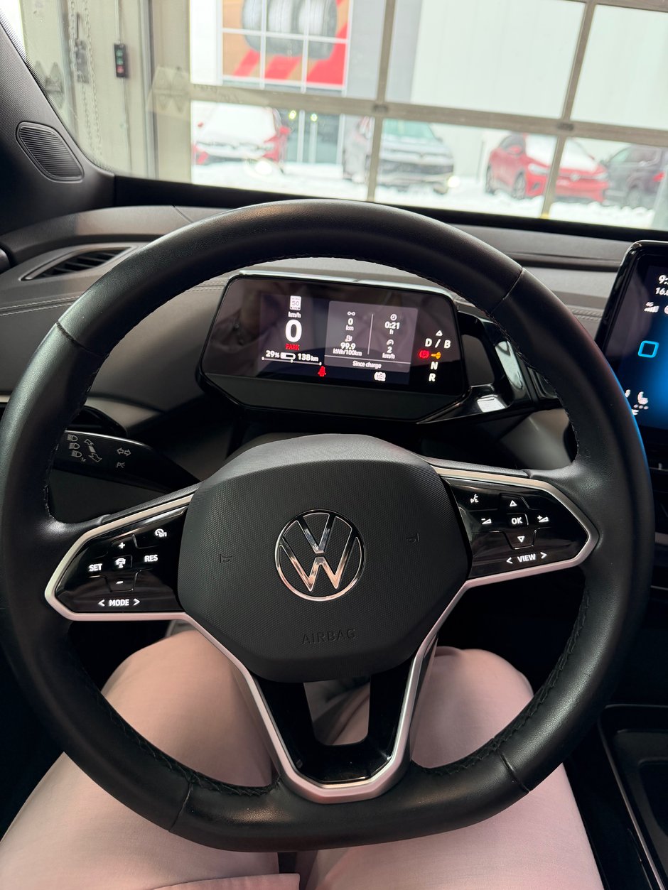 2023 Volkswagen ID.4 Pro-9