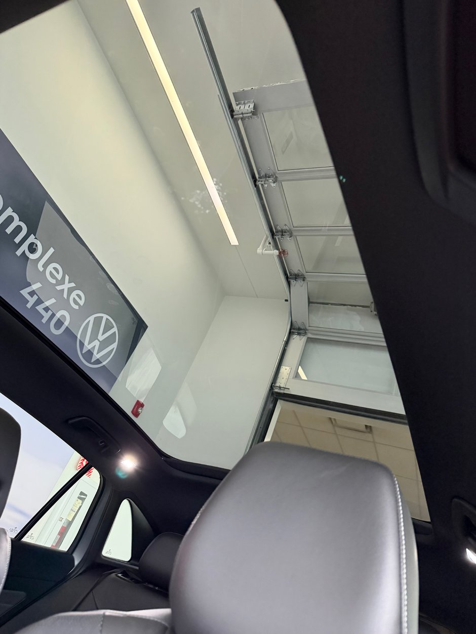 2023 Volkswagen ID.4 Pro-14