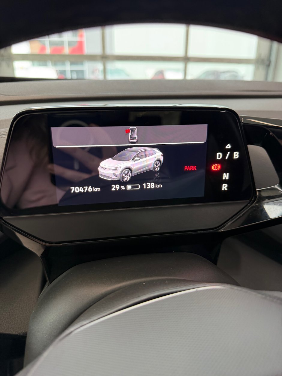 2023 Volkswagen ID.4 Pro-10