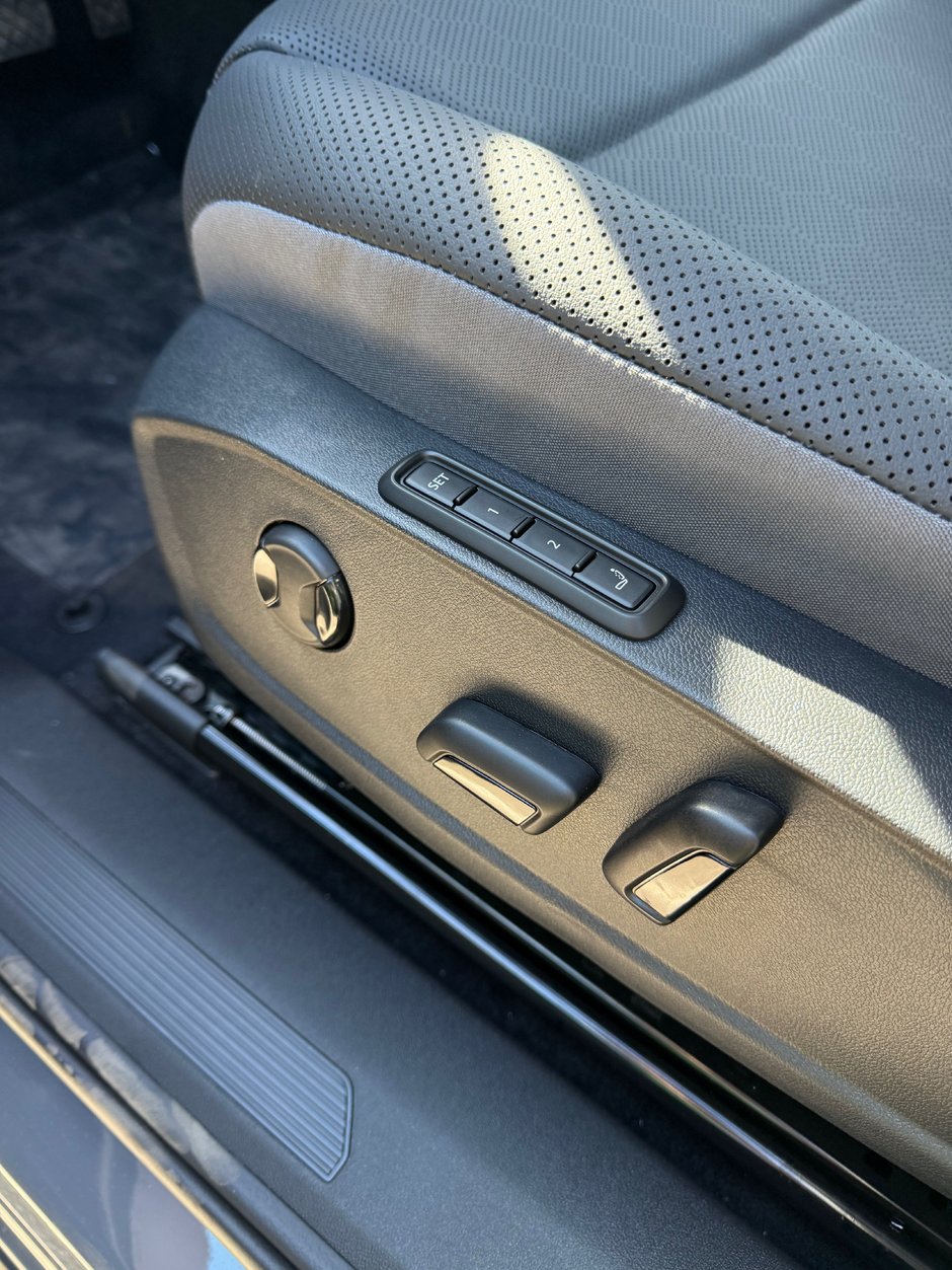 Volkswagen ID.4 Pro S 2025-13