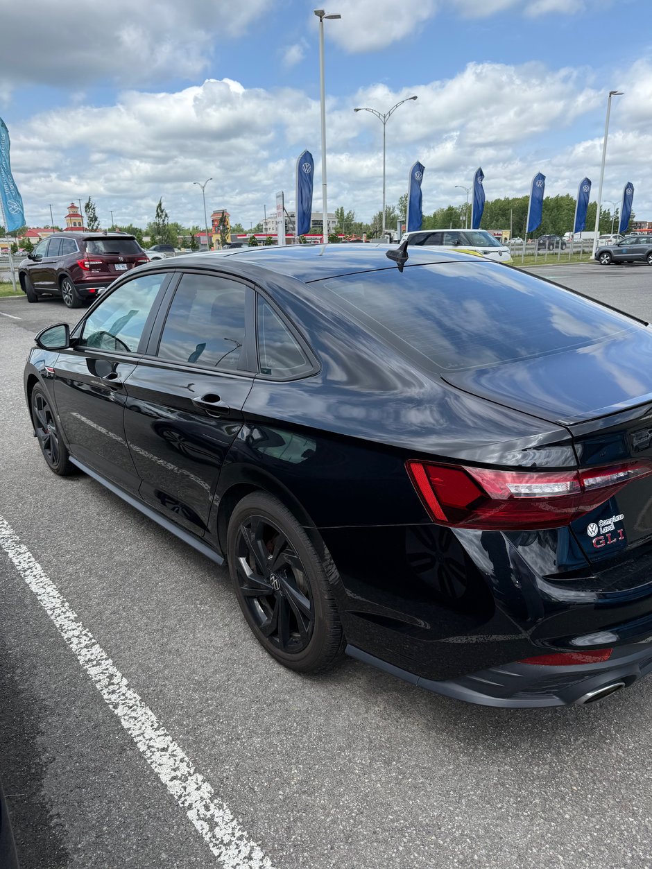 Volkswagen Jetta GLI  2024-4