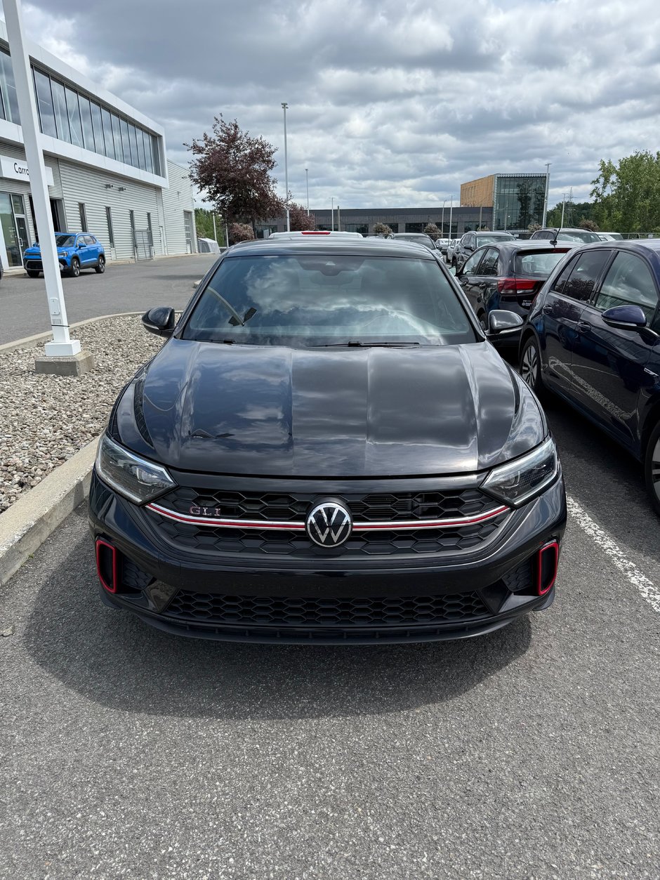 Volkswagen Jetta GLI  2024-1