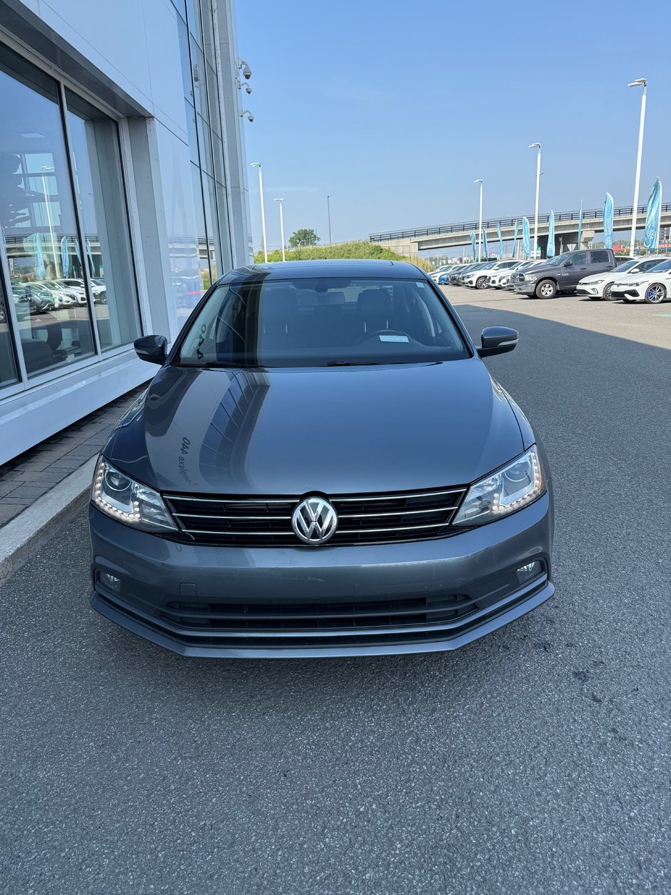 2017 Volkswagen Jetta Sedan Highline-1