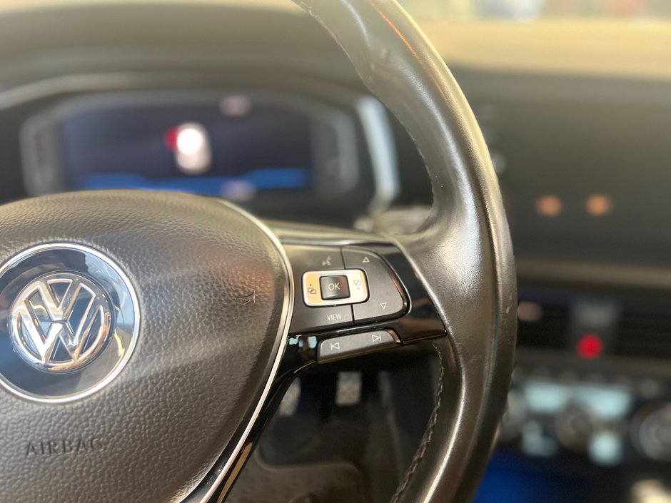 Volkswagen Jetta Execline 2019-12