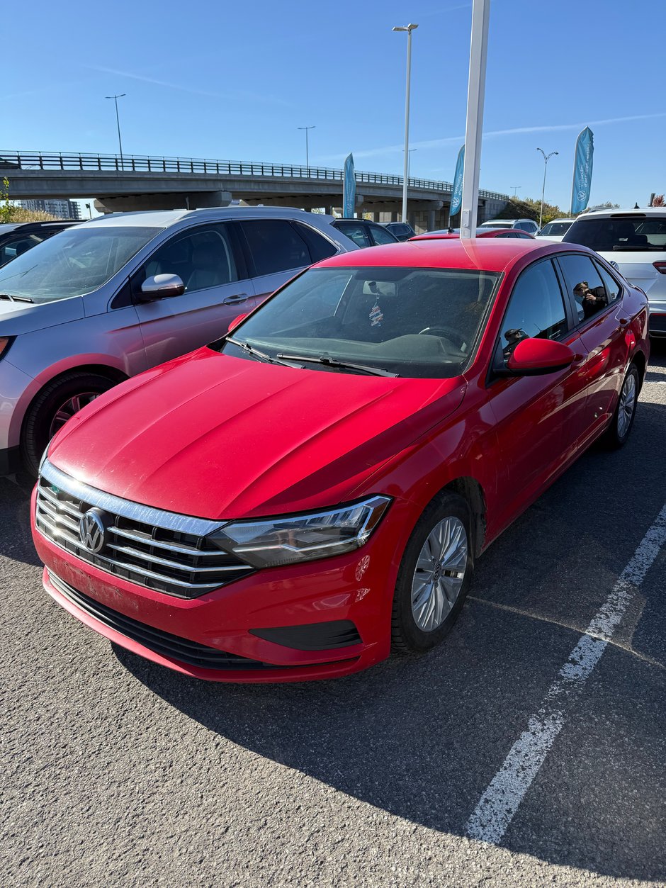 Volkswagen Jetta Comfortline 2019-0