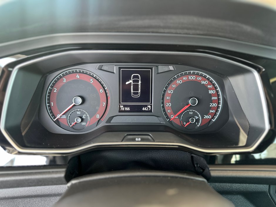 Volkswagen Jetta Highline 2021-21