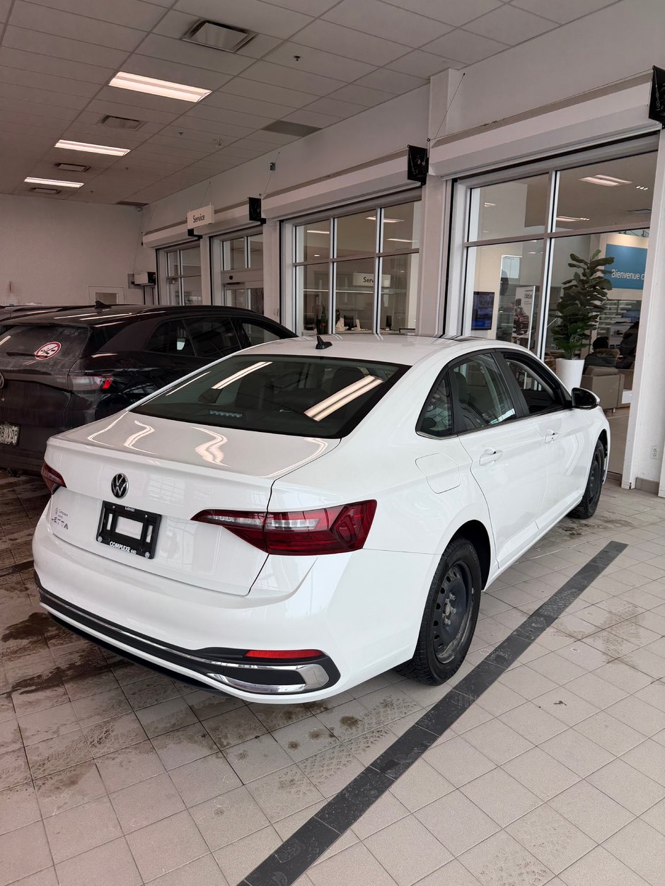 Volkswagen Jetta Highline 2022-3