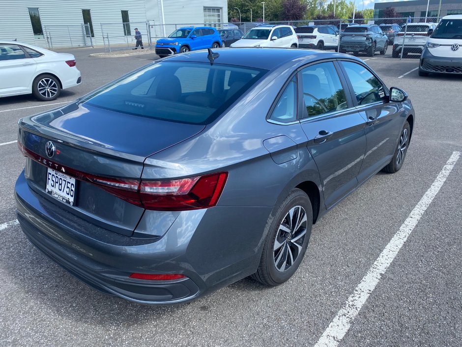 2025 Volkswagen Jetta Trendline-2