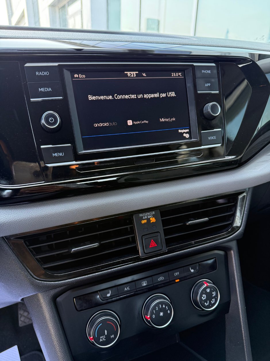 2022 Volkswagen Taos Trendline-13