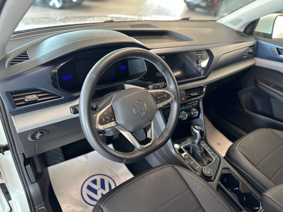 Volkswagen Taos Comfortline 2022-17