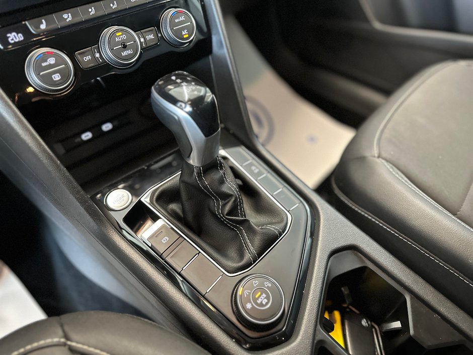 Volkswagen Taos Comfortline 2022-12