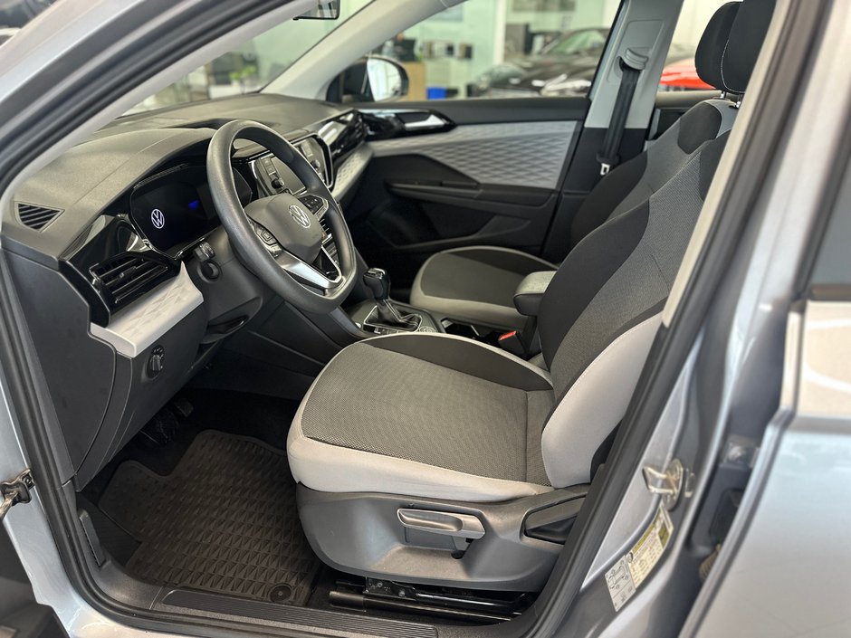 Volkswagen Taos Trendline 2022-11