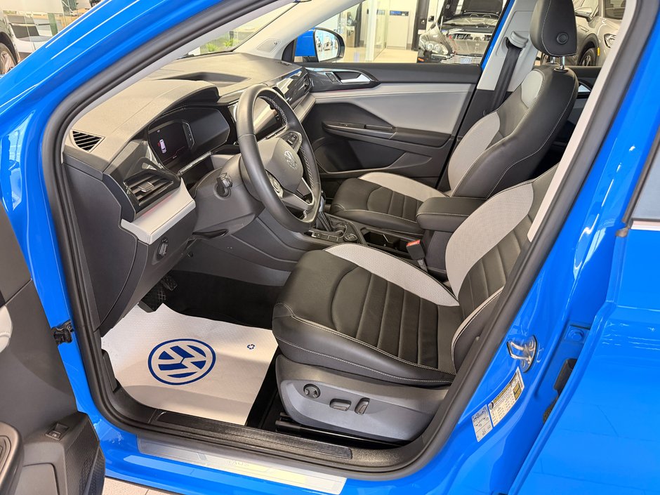 Volkswagen Taos Highline 2022-32