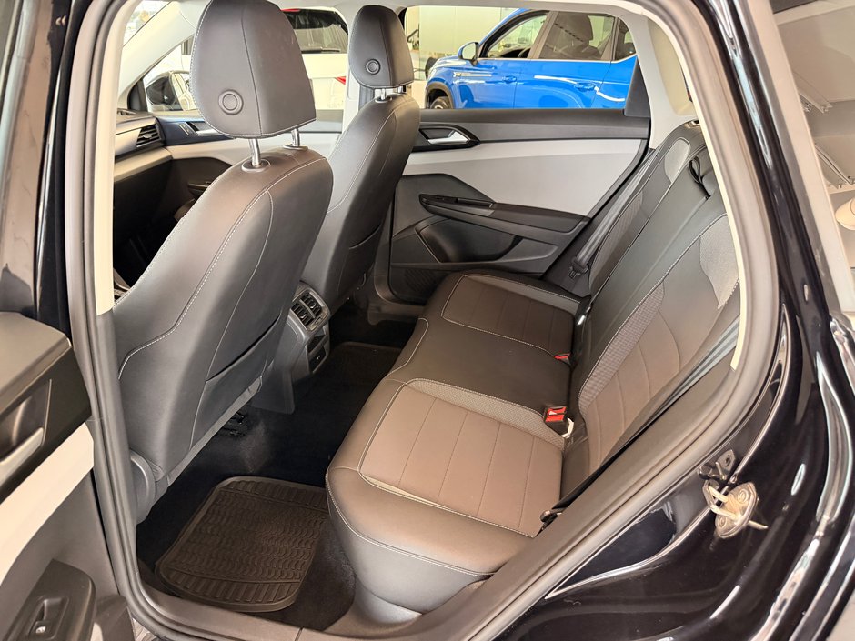 Volkswagen Taos Comfortline 2022-11