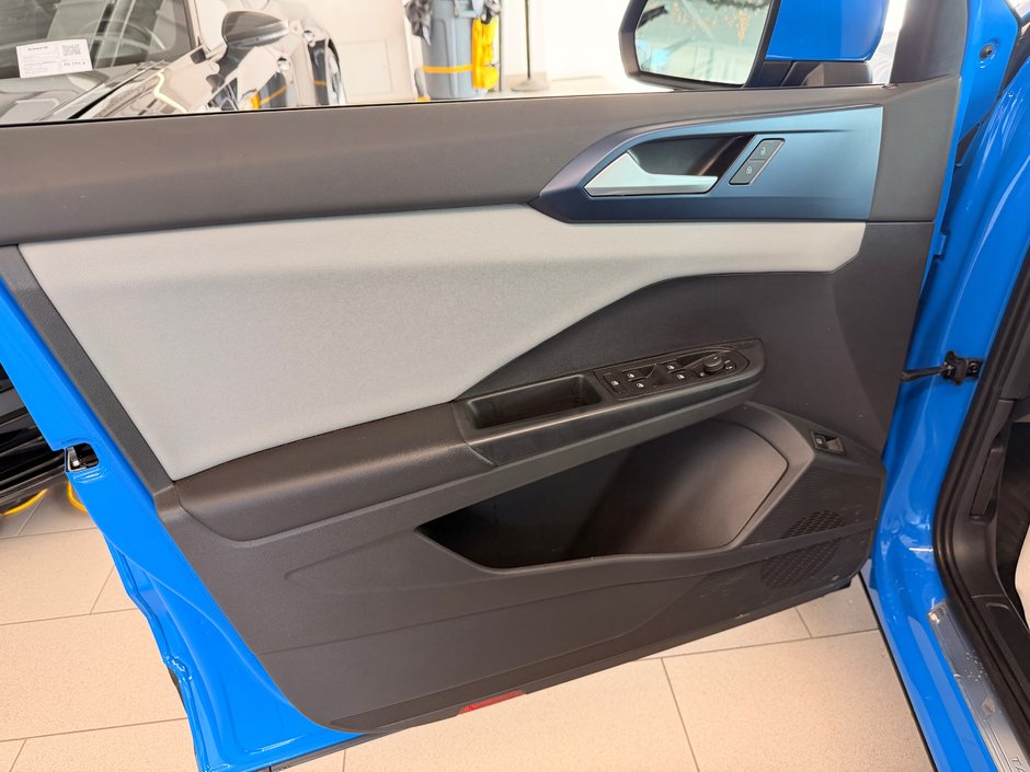 2022 Volkswagen Taos Comfortline-11