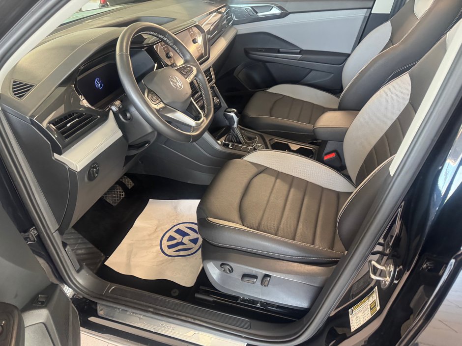 Volkswagen Taos Highline 2023-7