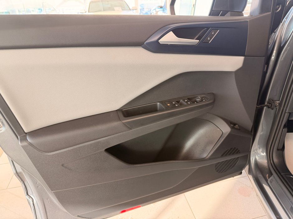 2023 Volkswagen Taos Comfortline-14