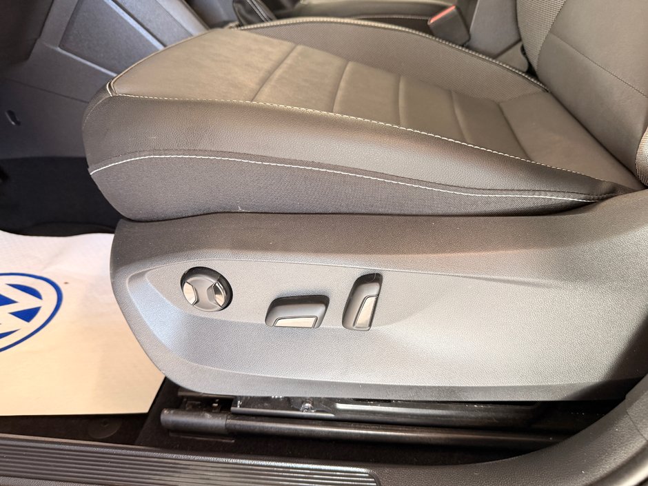 2023 Volkswagen Taos Comfortline-13