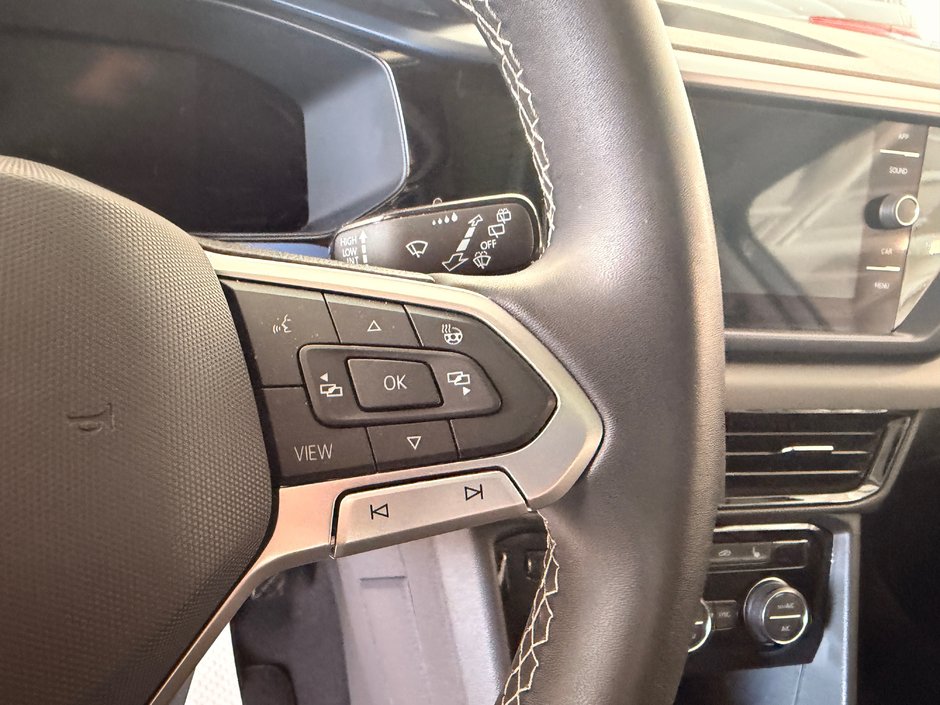 2023 Volkswagen Taos Comfortline-21