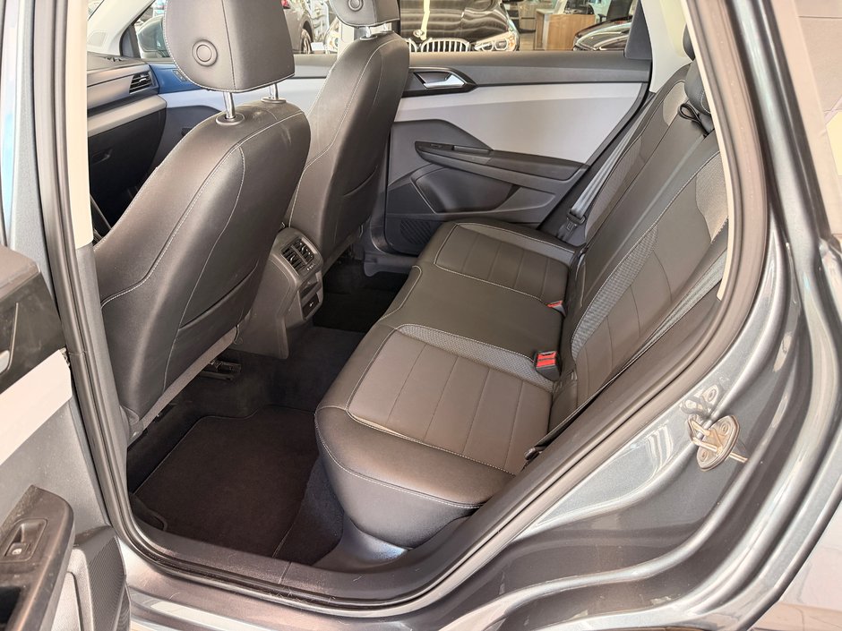 2023 Volkswagen Taos Comfortline-11